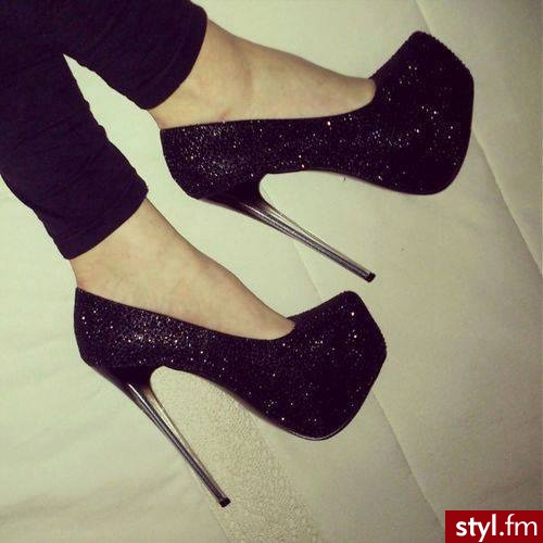 Szpilki Buty Moda