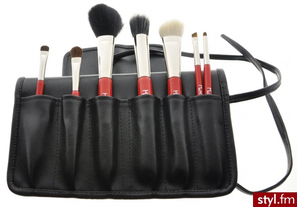 Maestro Zestaw 7 pędzli z krótkim trzonkiem w etui - Portfele i etui Dodatki Moda
