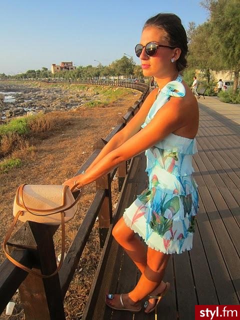 Sukienki Moda