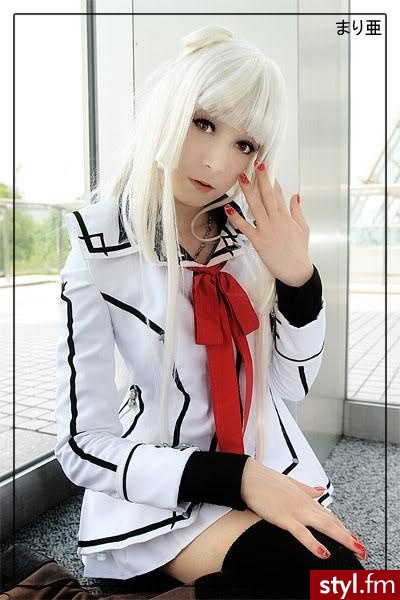 Panna z Vampire knight. nie pamietam jej imienia :D - Długie Fryzury