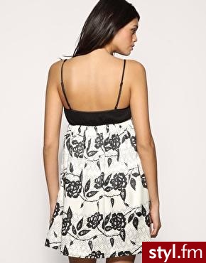 lalaj. $76.92 - Pozostałe Ciuchy Moda