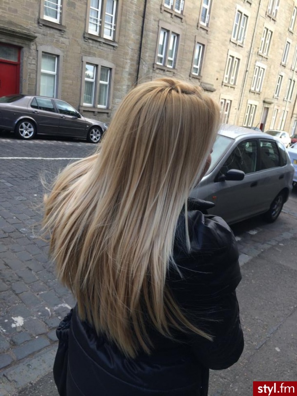 Blond Rozpuszczone Proste Na co dzień Długie Fryzury