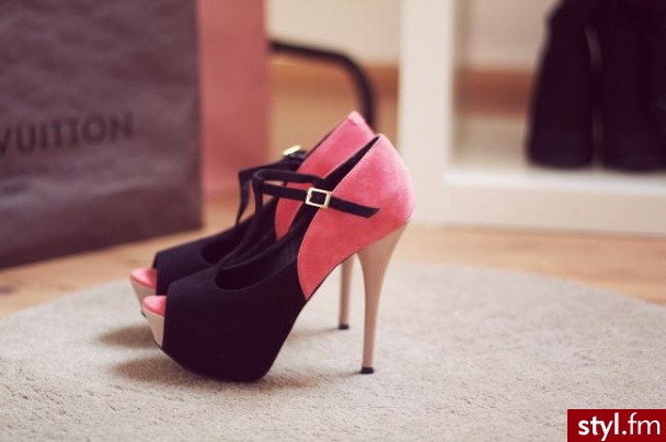 Szpilki Buty Moda