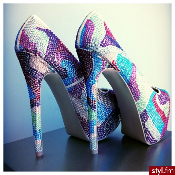 Szpilki Buty Moda