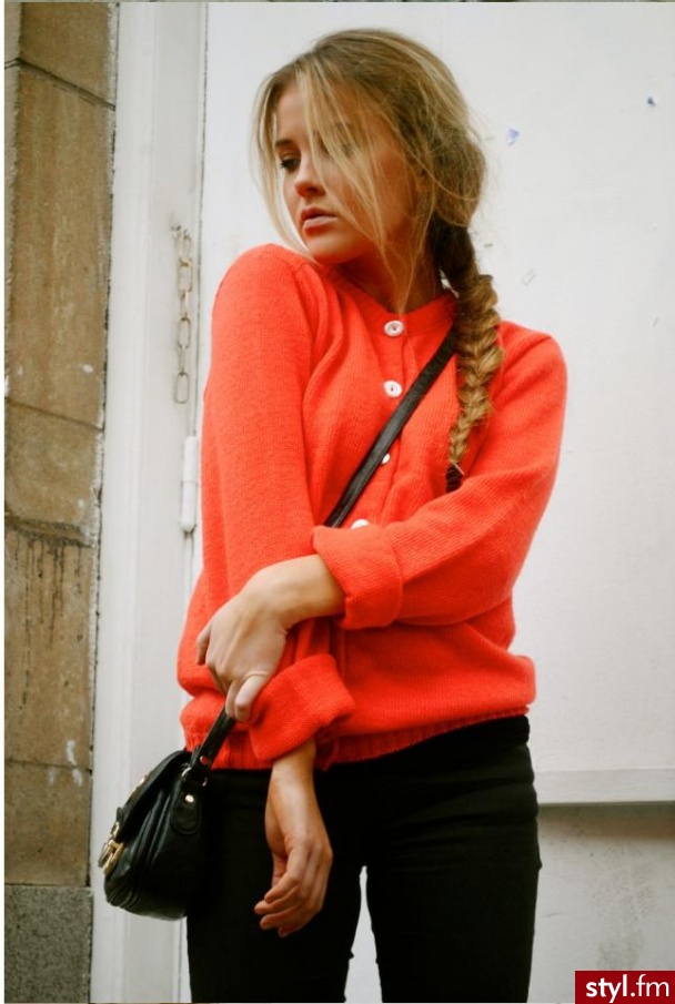 Swetry Ciuchy Moda