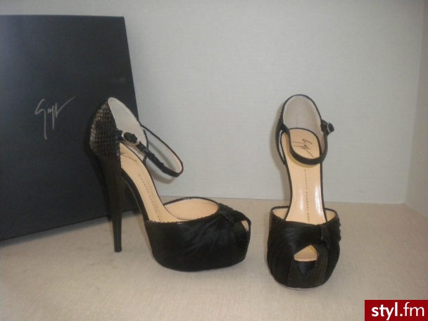Szpilki Buty Moda