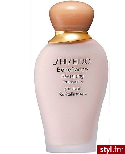 Shiseido Benefiance Krem emulsja rewitalizujaca 75 ml - Emu Buty Moda