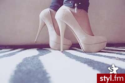 Szpilki Buty Moda
