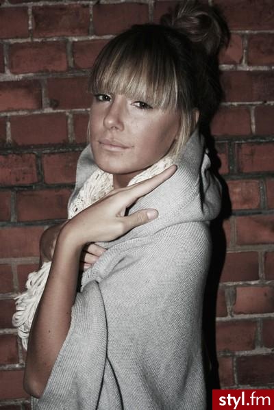 Średnie Fryzury