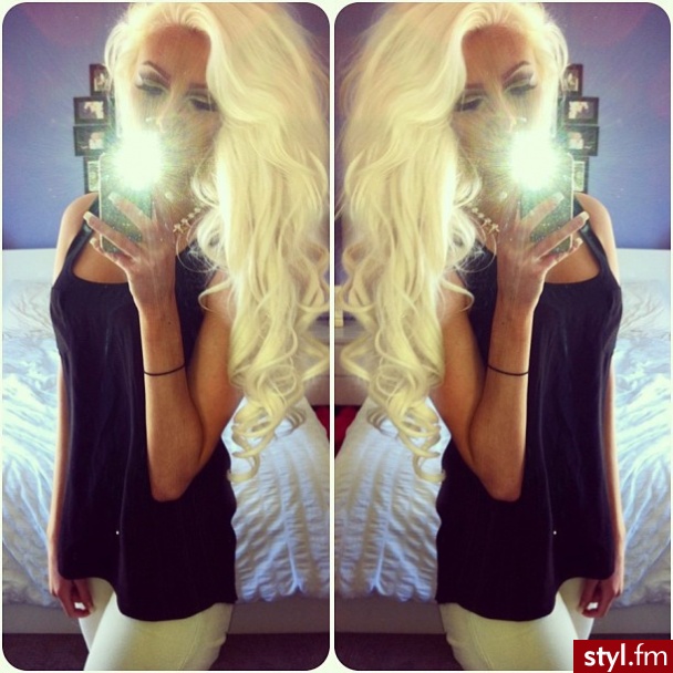 Blond Rozpuszczone Kręcone Na co dzień Długie Fryzury