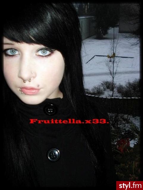 Średnie Fryzury