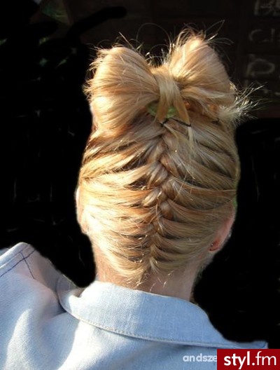 Blond Upięcie Proste Na co dzień Średnie Fryzury