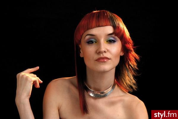 Średnie Fryzury