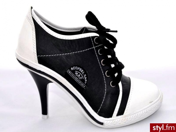trampki na obcasie. co o nich sądzicie? - Pozostałe Buty Moda