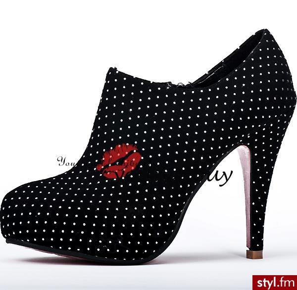Pozostałe Buty Moda