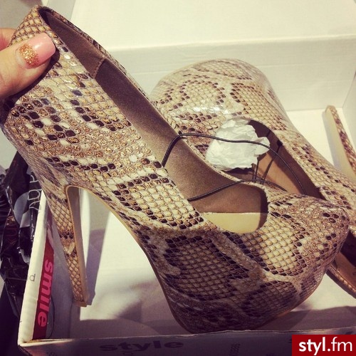Szpilki Buty Moda