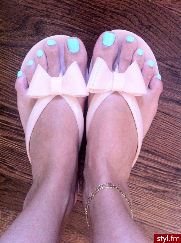 Klapki Buty Moda