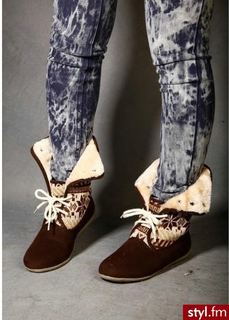 Pozostałe Buty Moda