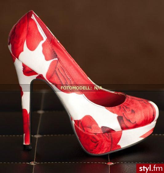 Szpilki Buty Moda