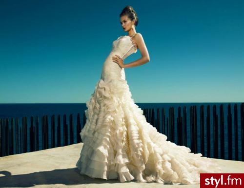 Sukienki Moda