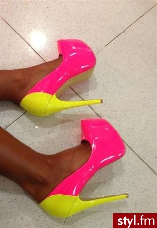 Szpilki Buty Moda