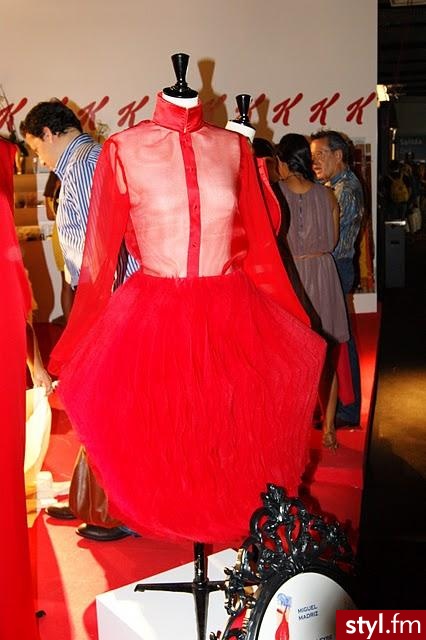 Sukienki Moda