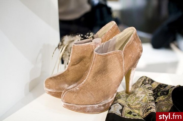 buty - Pozostałe Buty Moda