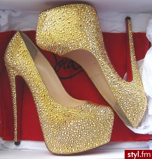 Szpilki Buty Moda