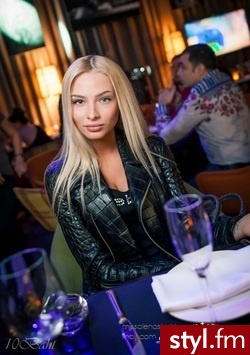 Kurtki Okrycia Moda