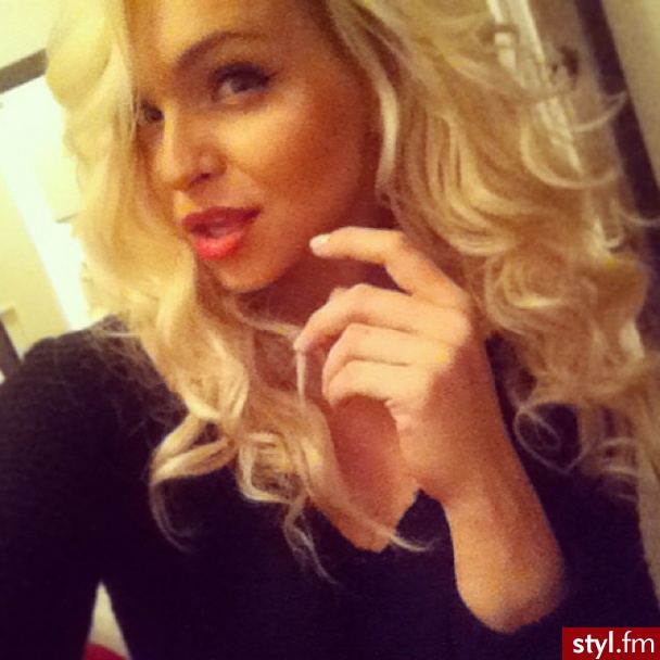 Blond Rozpuszczone Kręcone Na co dzień Długie Fryzury
