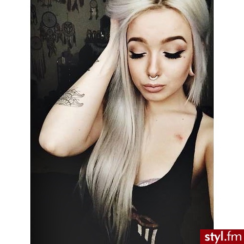 Blond Rozpuszczone Proste Na co dzień Długie Fryzury
