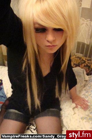 EMO Alternatywne Średnie Fryzury