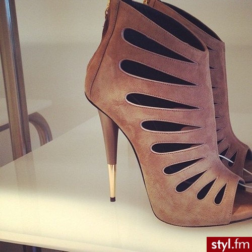 Szpilki Buty Moda