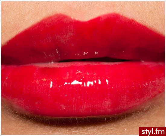 MAC Nitro:licious 2046 Lipglass - Wieczorowe Makijaże