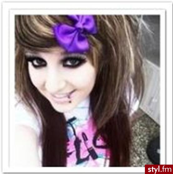 EMO Alternatywne Średnie Fryzury