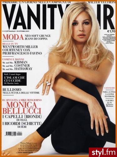 Bellucci jako blondynka... - Długie Fryzury