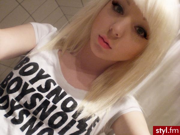Średnie Fryzury