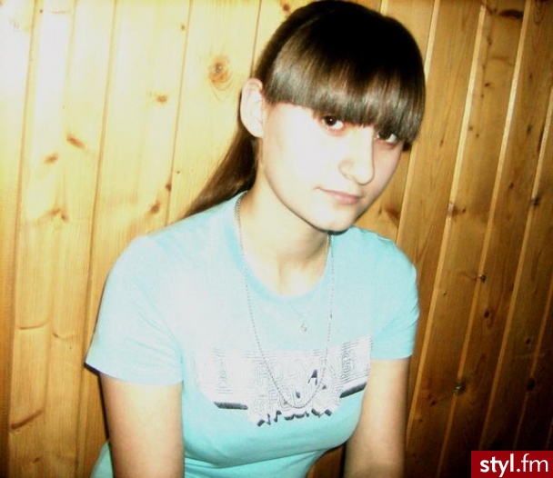 Średnie Fryzury