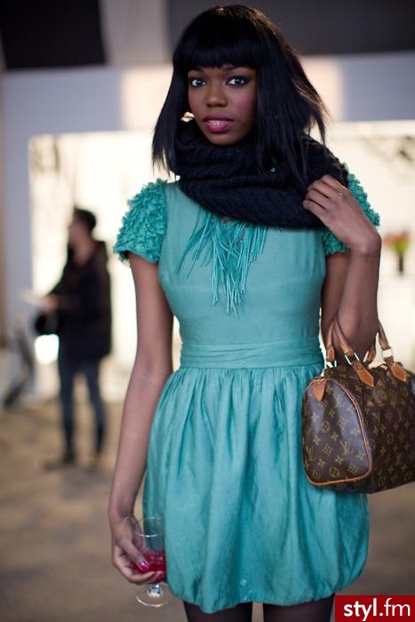 Sukienki Moda