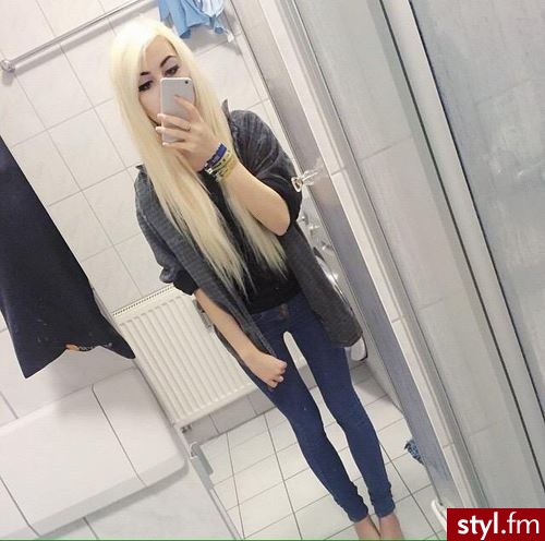 Blond Rozpuszczone Proste Na co dzień Długie Fryzury