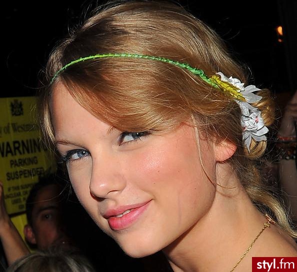 hippie hair - Blond Upięcie Proste Na co dzień Średnie Fryzury