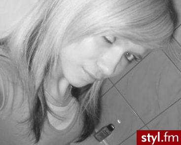 Średnie Fryzury