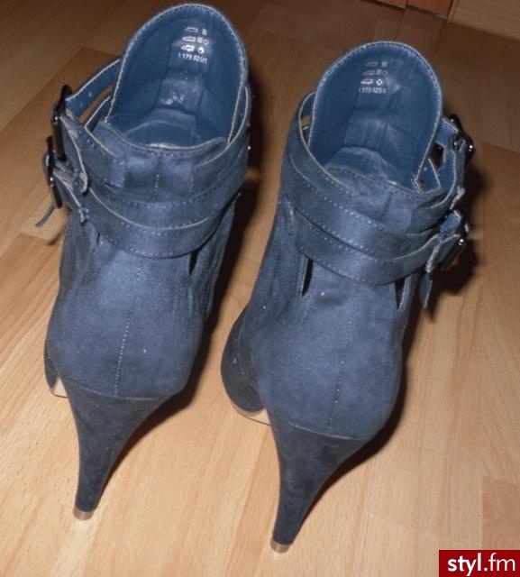 . - Pozostałe Buty Moda