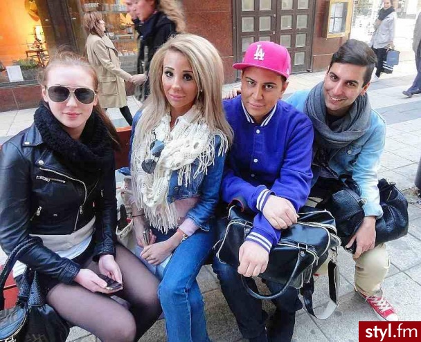  - Blond Rozpuszczone Proste Na co dzień Długie Fryzury