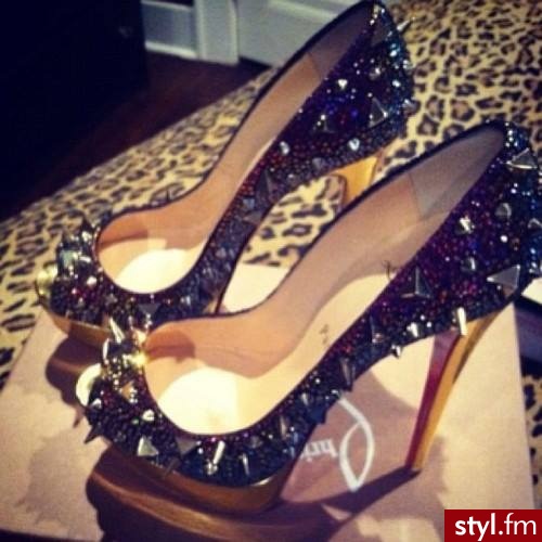 Szpilki Buty Moda