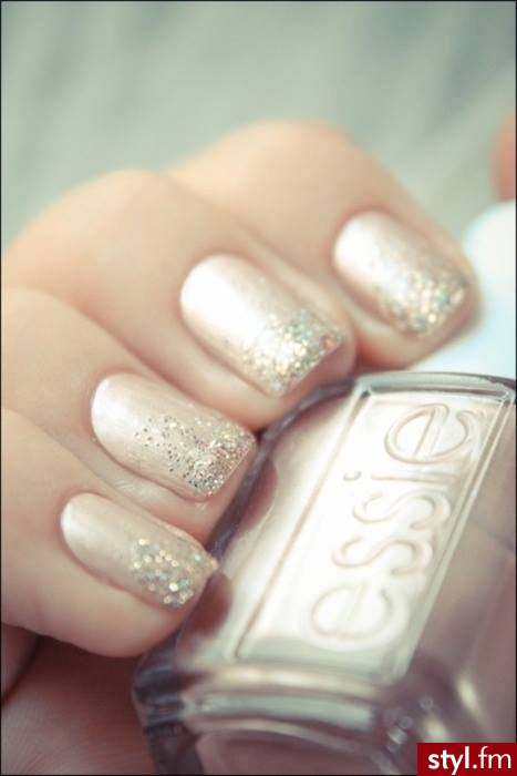 Naturalne Paznokcie