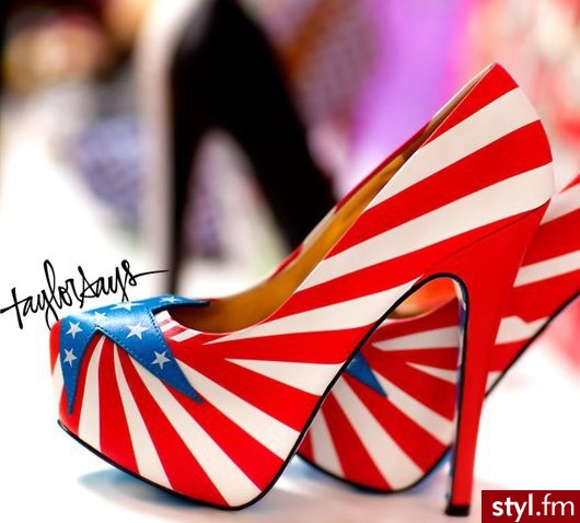 Szpilki Buty Moda