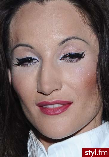 Justyna Steczkowska dołączyła do prawdziwej "elity" - ludzi, których nie sposób odróżnić od ich figur woskowych. Niestety, jako jedyna z tej kategorii (Michael Jackson, Nicole Kidman, Miley Cyrus itp.) jeszcze się własnej nie dorobiła. - Makijaże