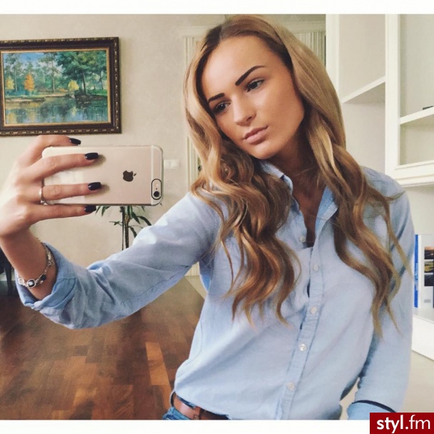 Blond Rozpuszczone Kręcone Na co dzień Długie Fryzury