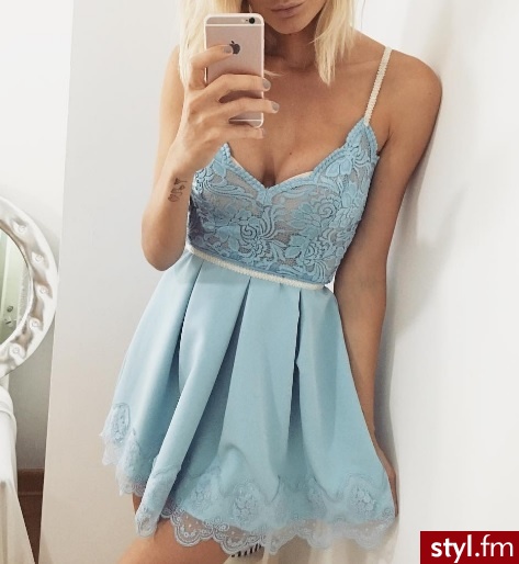 Wieczorowe Sukienki Moda